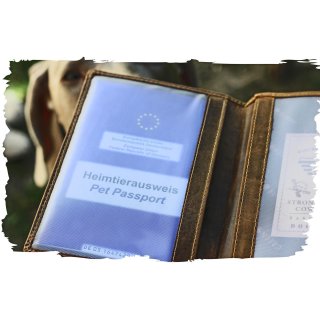 Greenburry EU Heimtierausweis Hülle Impfpasshülle Hund Motiv American Staffordshire