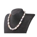Halskette Champagne and White colored oval irreg. shape fresh water Pearl 22mm / 47cm