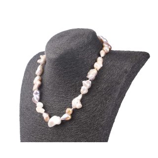 Halskette Champagne and White colored oval irreg. shape fresh water Pearl 24mm / 47cm